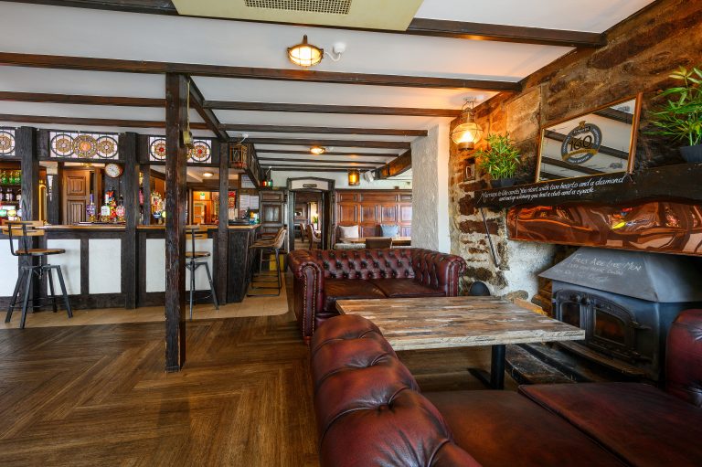 0622-0464 PR4Photos - Inn for Cornwall - Victoria Inn Roche